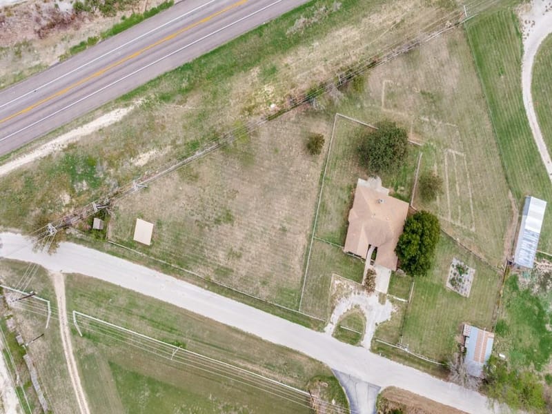 2209 Strader Road, Justin TX 76247 - Photo 31