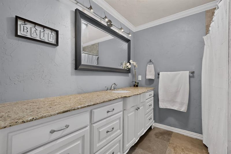 910 Sharpshire Street, Grand Prairie TX 75050 - Photo 22