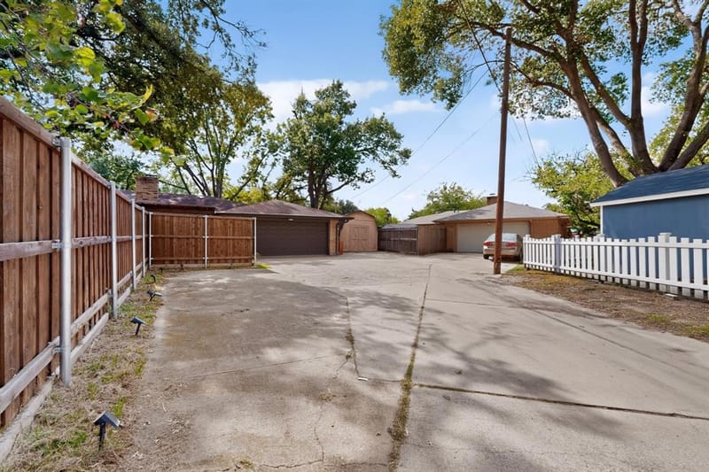 910 Sharpshire Street, Grand Prairie TX 75050 - Photo 38