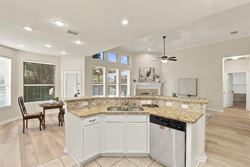 1667 Idlewild Drive, Frisco TX 75036 - Photo 10