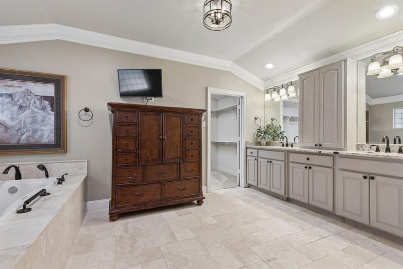 303 Ridgewood Drive, Richardson TX 75080 - Photo 18