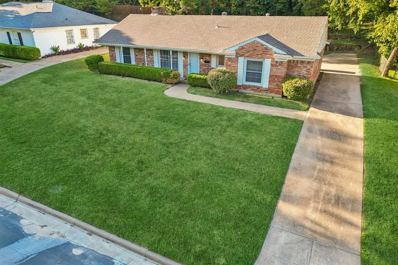 841 Brookwood Drive, Dallas TX 75224 - Photo 32