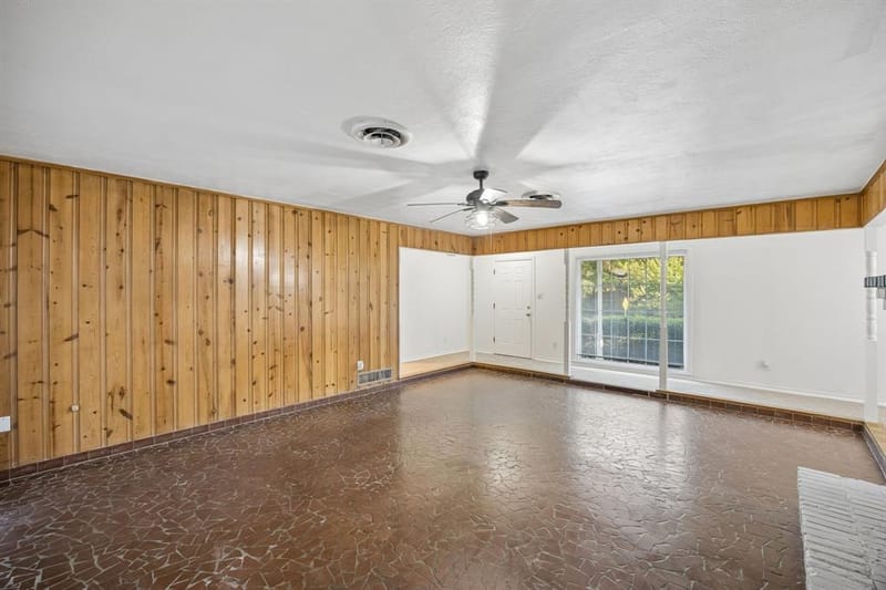841 Brookwood Drive, Dallas TX 75224 - Photo 14