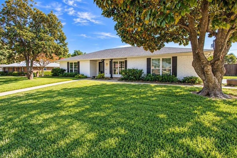 146 Village Estates Drive, Highland Village TX 75077