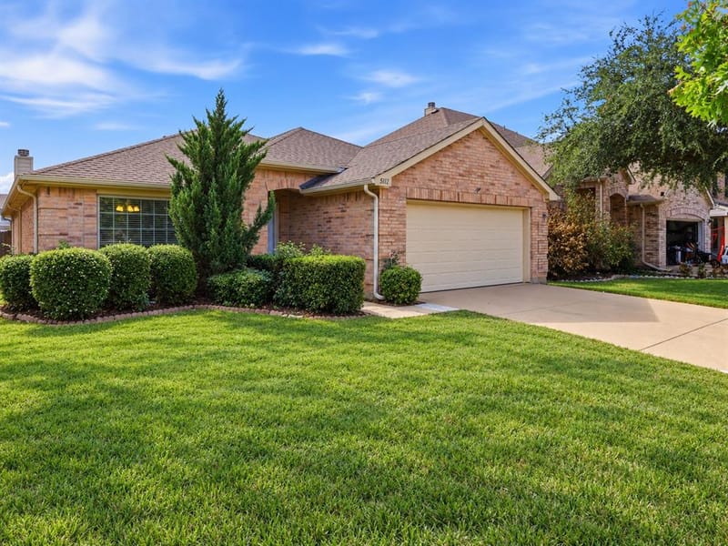 5112 Senator Drive, Fort Worth TX 76244 - Photo 2