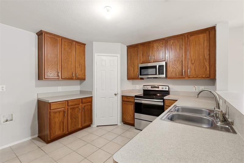 5112 Senator Drive, Fort Worth TX 76244 - Photo 7