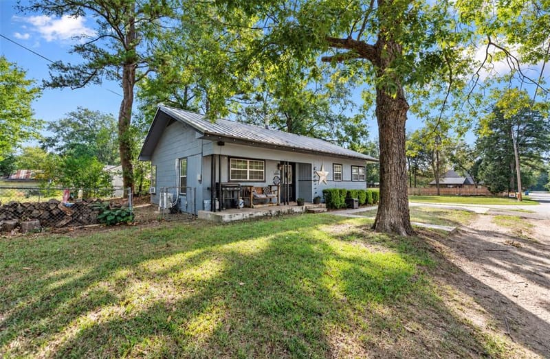 502 Central Avenue, Quitman TX 75783 - Photo 3