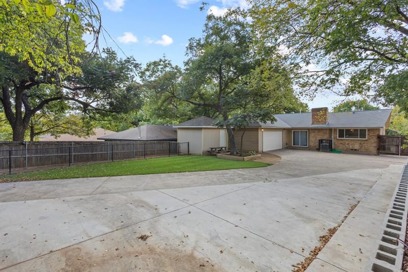 2861 W 9th Street, Dallas TX 75211 - Photo 28