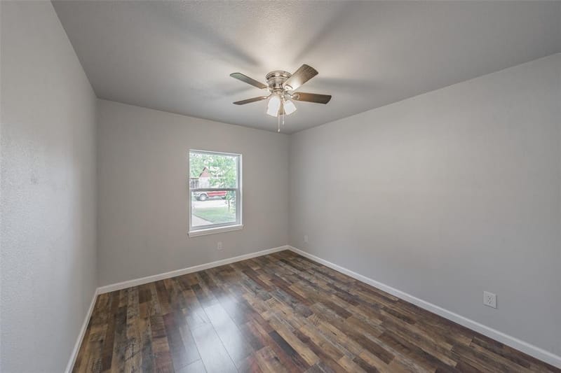 2310 Idlewood Drive, Arlington TX 76014 - Photo 32