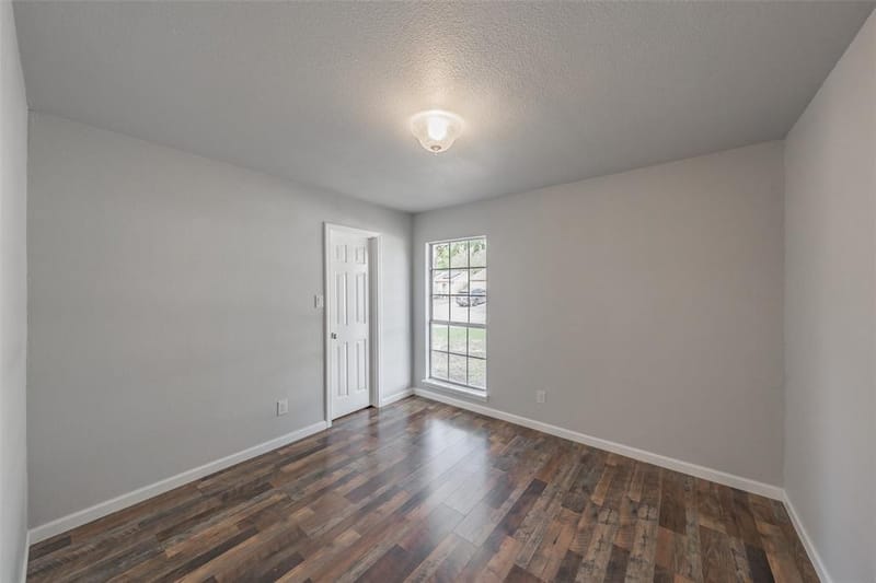 2310 Idlewood Drive, Arlington TX 76014 - Photo 18