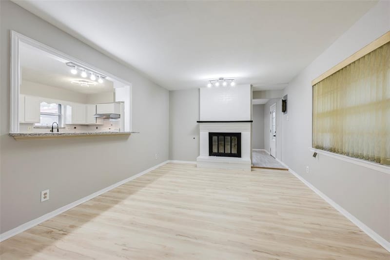 1700 Chip N Dale Drive, Arlington TX 76012 - Photo 4
