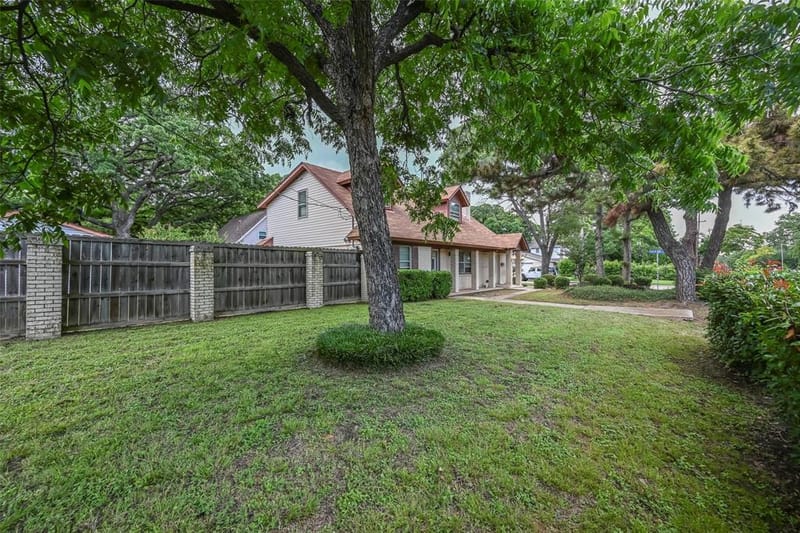 1700 Chip N Dale Drive, Arlington TX 76012 - Photo 25