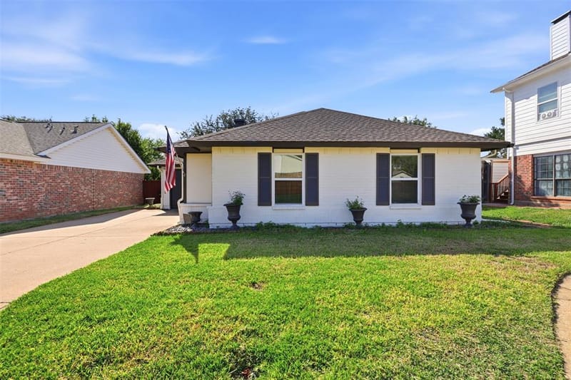 3005 Plumtree Lane, Plano TX 75074 - Photo 2