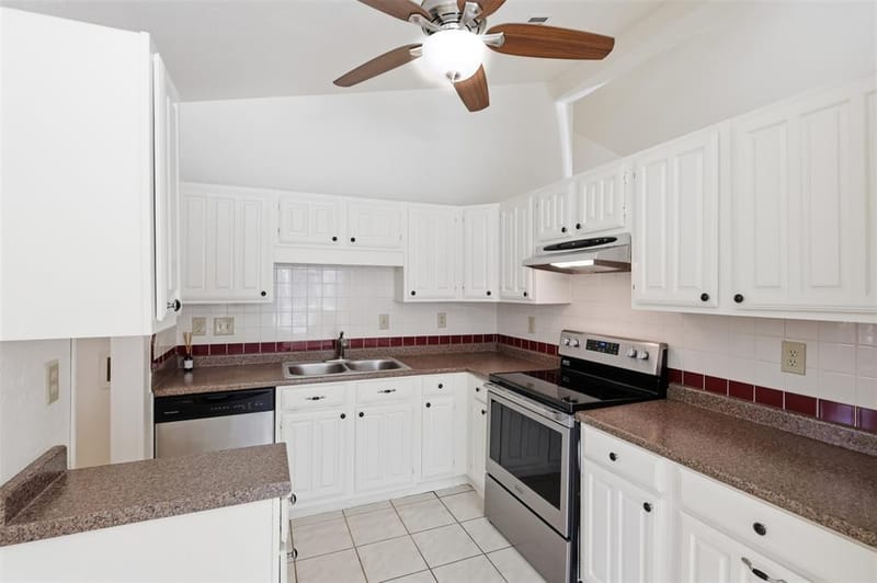 3005 Plumtree Lane, Plano TX 75074 - Photo 8