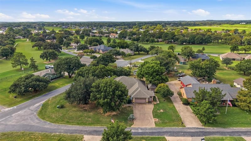 107 Navajo Trail, Lake Kiowa TX 76240 - Photo 21