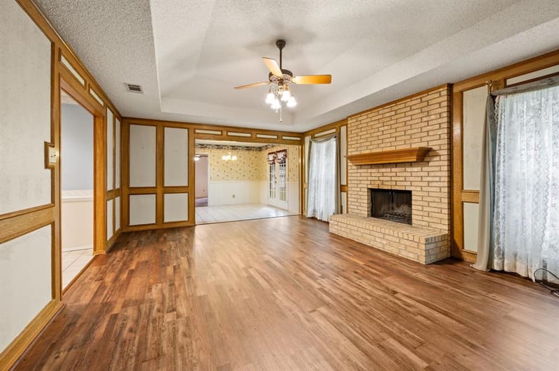 1700 Saxon Drive, Bedford TX 76021 - Photo 7