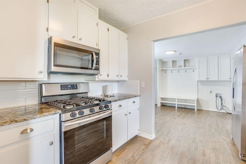 4930 Donnelly Avenue, Fort Worth TX 76107 - Photo 9