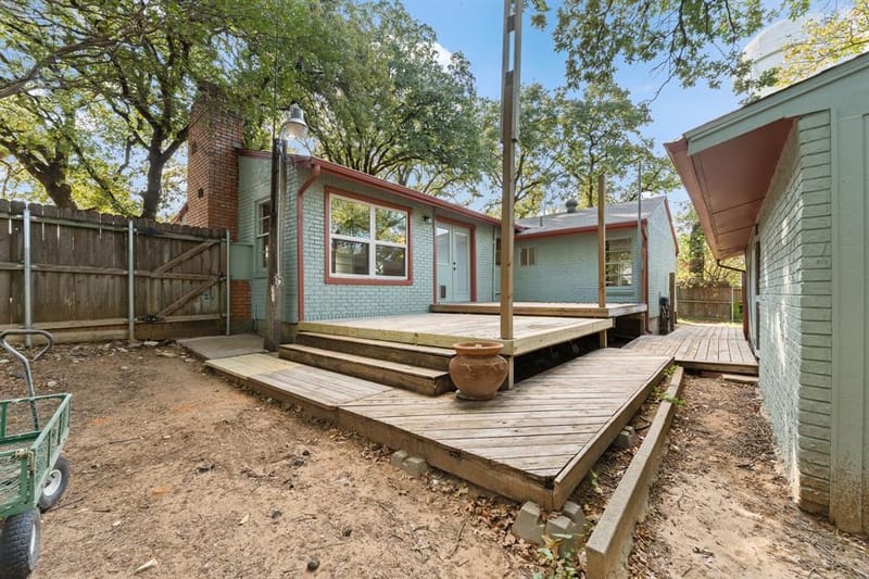 401 Center Lane, Fort Worth TX 76140 - Photo 22