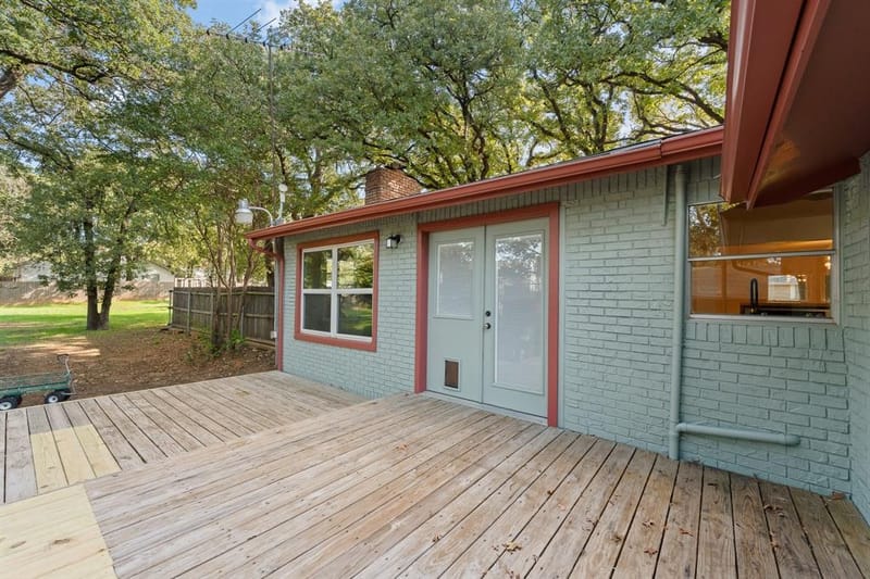 401 Center Lane, Fort Worth TX 76140 - Photo 30