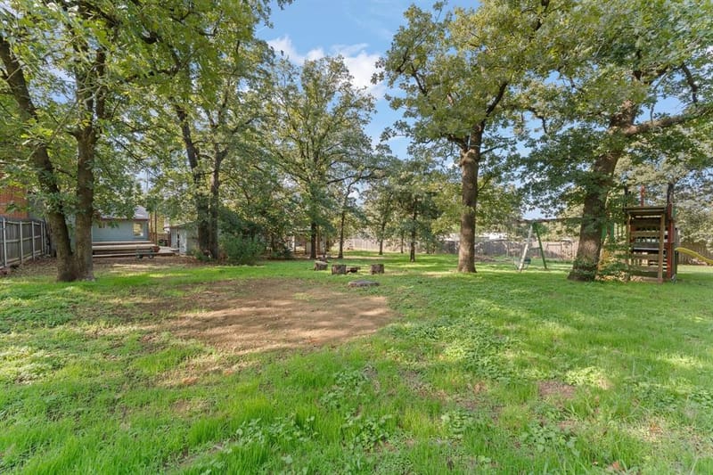 401 Center Lane, Fort Worth TX 76140 - Photo 29