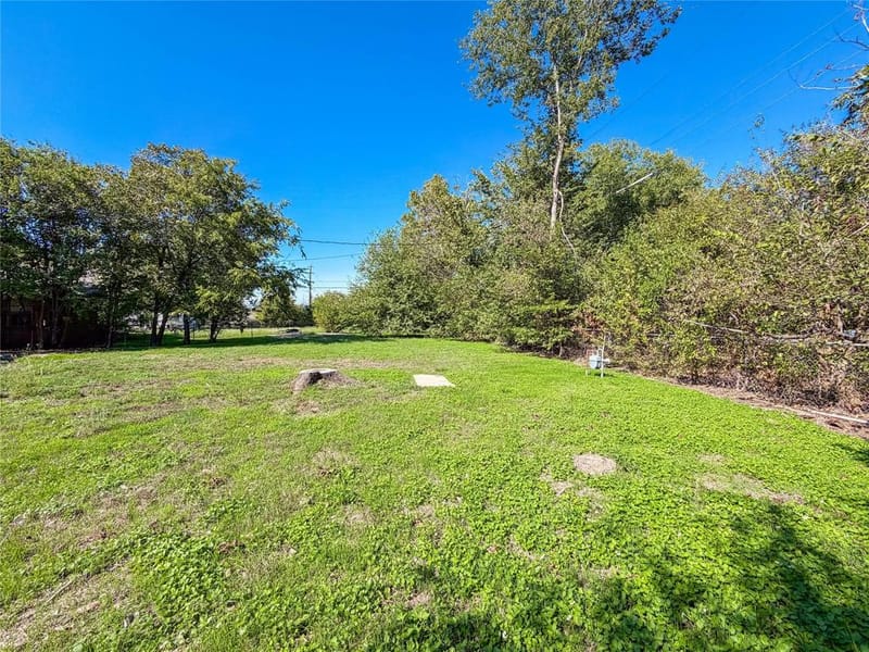 2608 Linda Drive, Ennis TX 75119 - Photo 25