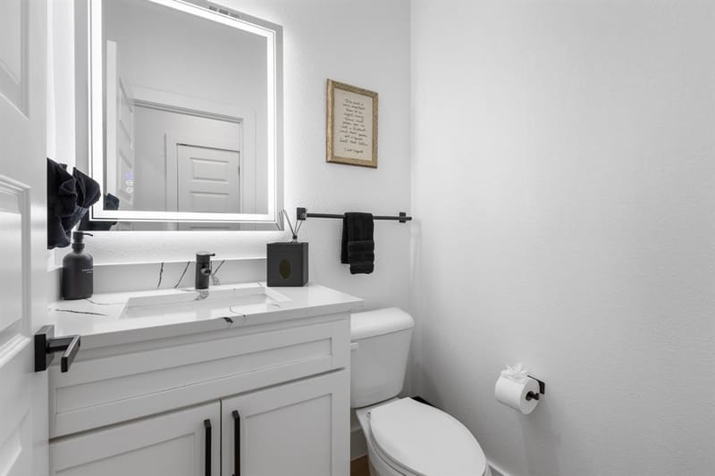 1509 S Barry Avenue, Dallas TX 75223 - Photo 23
