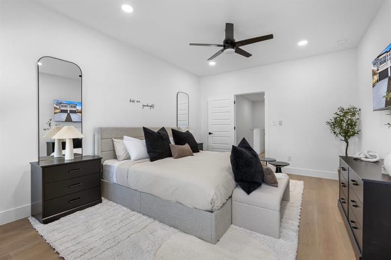 1509 S Barry Avenue, Dallas TX 75223 - Photo 15