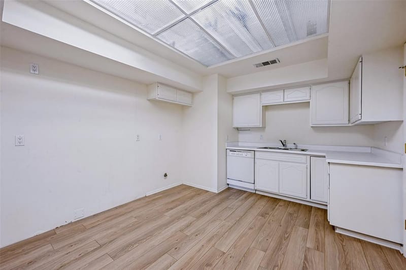 5200 Keller Springs Road # 522, Dallas TX 75248 - Photo 14