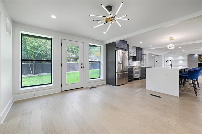 2909 Pacific Court, Irving TX 75062 - Photo 21