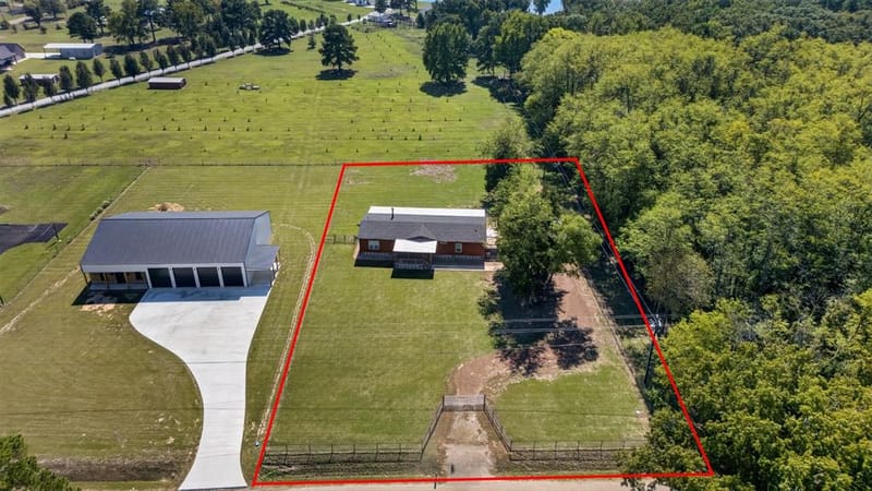 21138 CR 4202, Chandler TX 75758