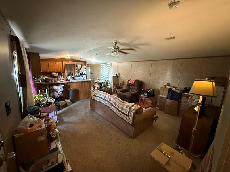 925 Sunset Acres Court, Granbury TX 76048 - Photo 5