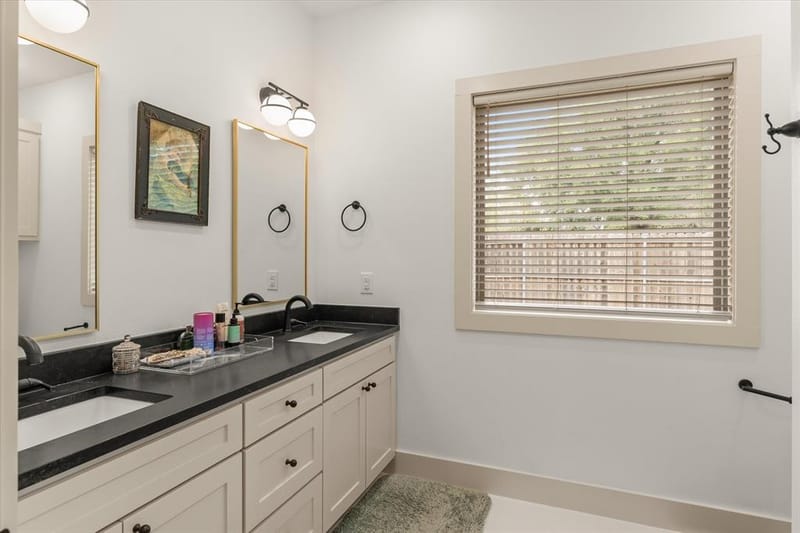 211 E Nevada Street, Van TX 75790 - Photo 20