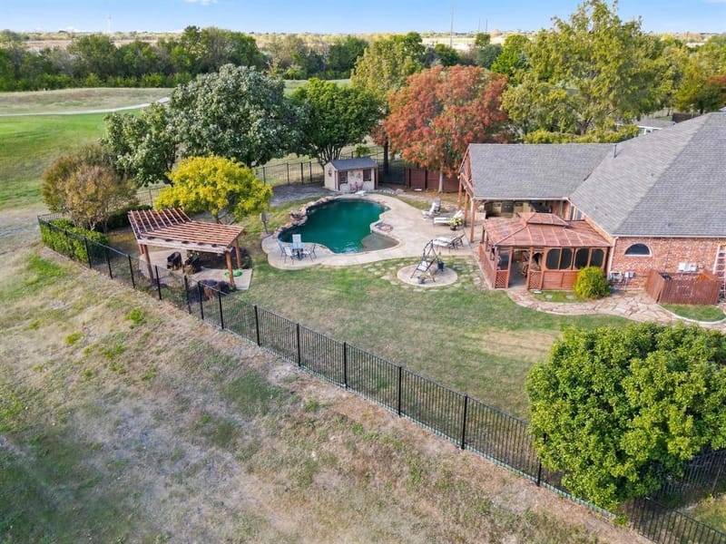 10717 Wolfcreek Lane, Rowlett TX 75089 - Photo 35