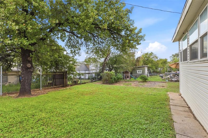 525 W 3rd Street, Kennedale TX 76060 - Photo 16