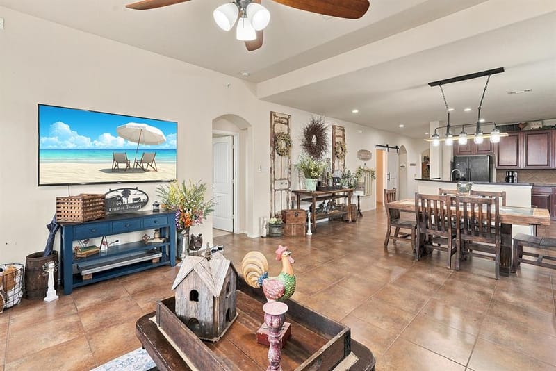 108 Blackforest Road, Krum TX 76249 - Photo 7