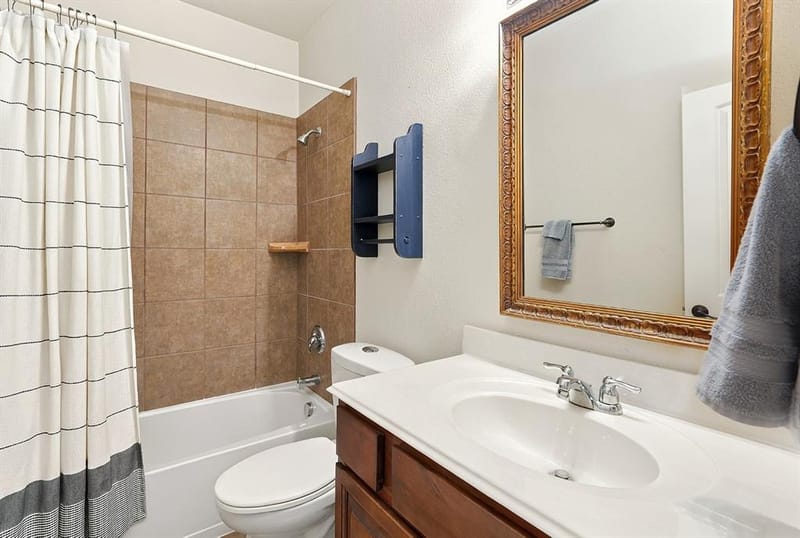 108 Blackforest Road, Krum TX 76249 - Photo 20