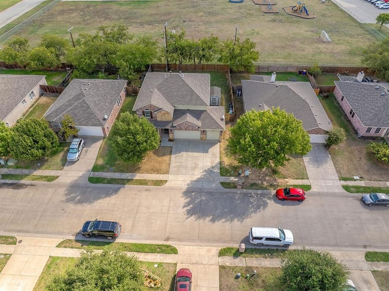 108 Blackforest Road, Krum TX 76249 - Photo 33