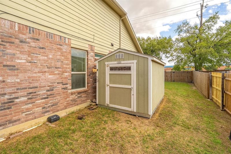108 Blackforest Road, Krum TX 76249 - Photo 35