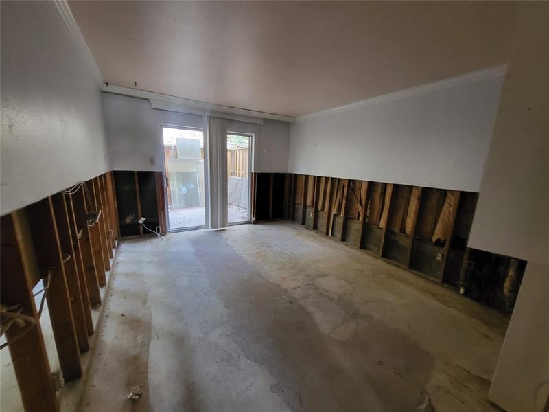 5821 COPPERWOOD Lane # 1126, Dallas TX 75248 - Photo 11