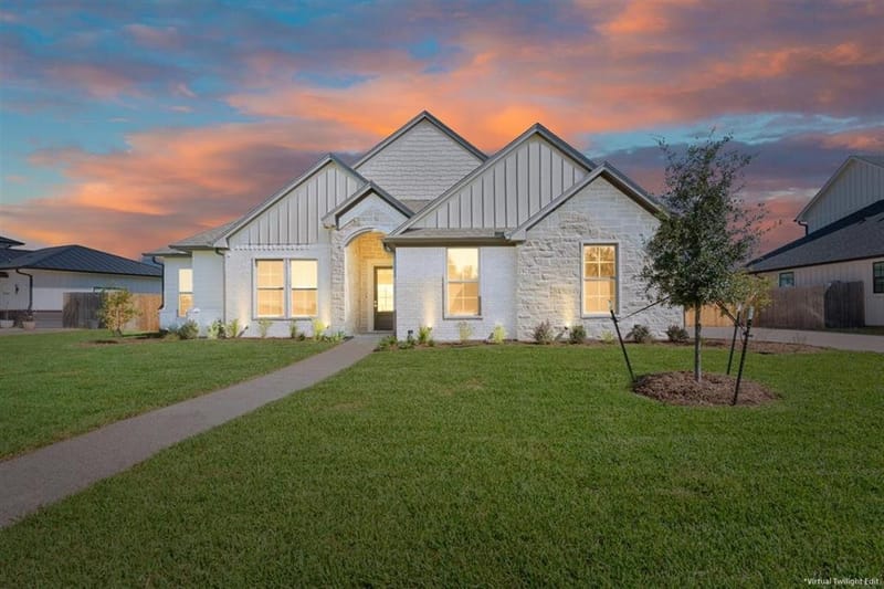 168 Water View Lane, Robinson TX 76706