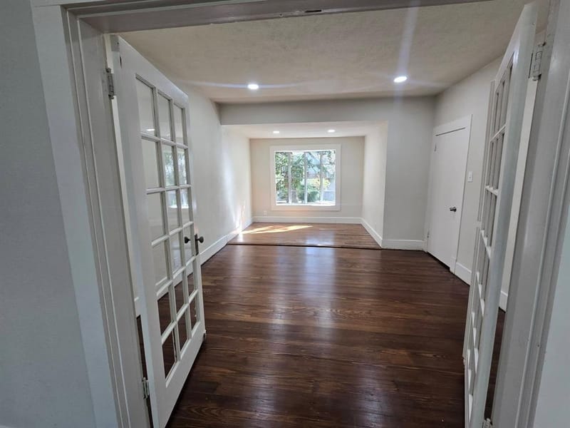4824 Meadowbrook Drive, Fort Worth TX 76103 - Photo 16
