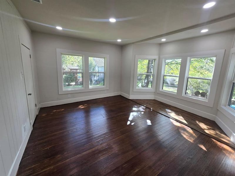 4824 Meadowbrook Drive, Fort Worth TX 76103 - Photo 12