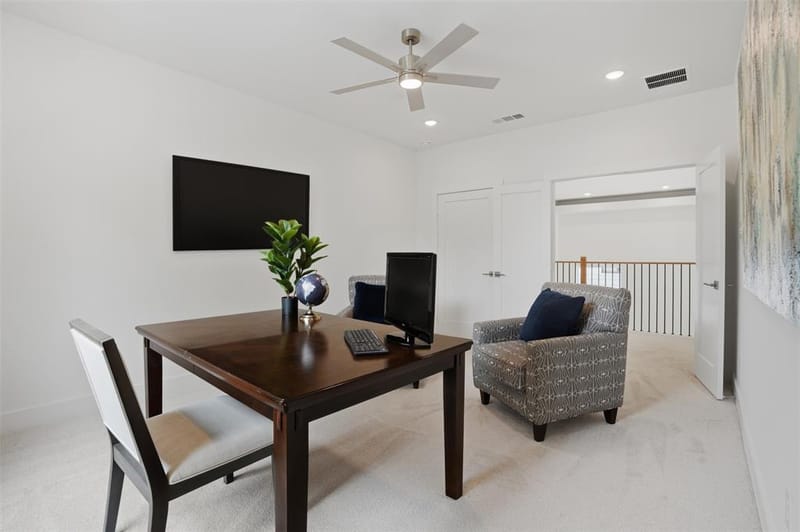 617 Parkview Avenue, Dallas TX 75223 - Photo 32