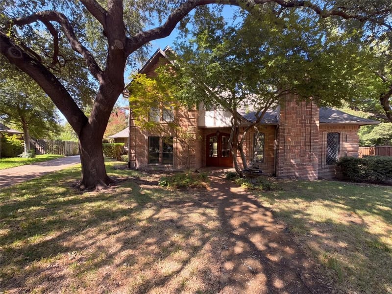 2913 Bedfordshire Lane, Plano TX 75075