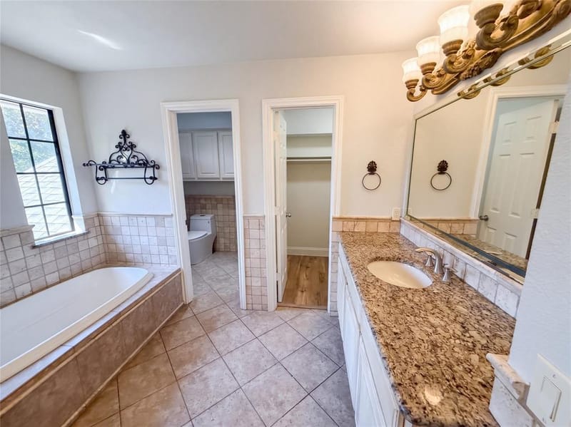 2913 Bedfordshire Lane, Plano TX 75075 - Photo 10