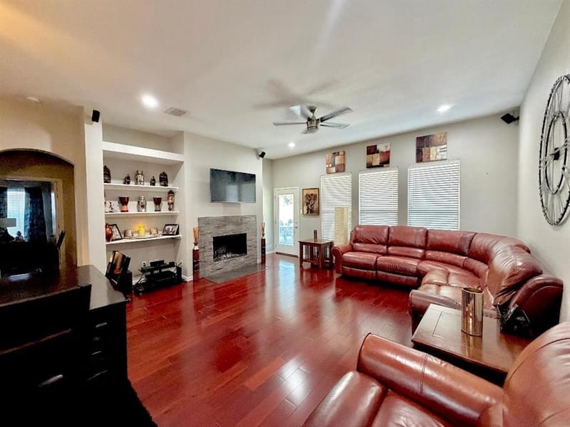 4898 Autumn Hill, Grand Prairie TX 75052 - Photo 11