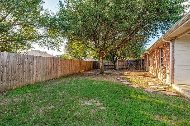 8456 Canvasback Lane, Dallas TX 75249 - Photo 27