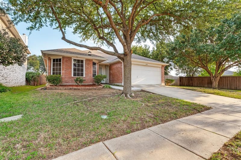 8456 Canvasback Lane, Dallas TX 75249 - Photo 3