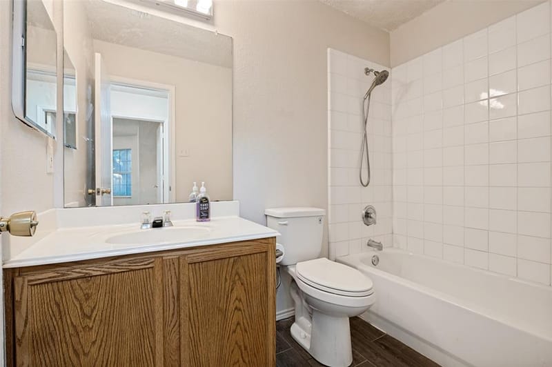 8456 Canvasback Lane, Dallas TX 75249 - Photo 20