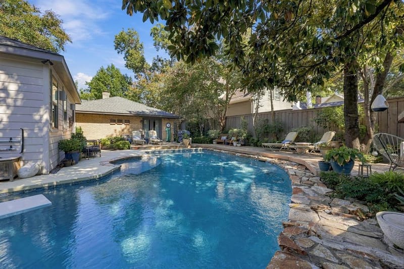 9236 Chiswell Road, Dallas TX 75238 - Photo 37